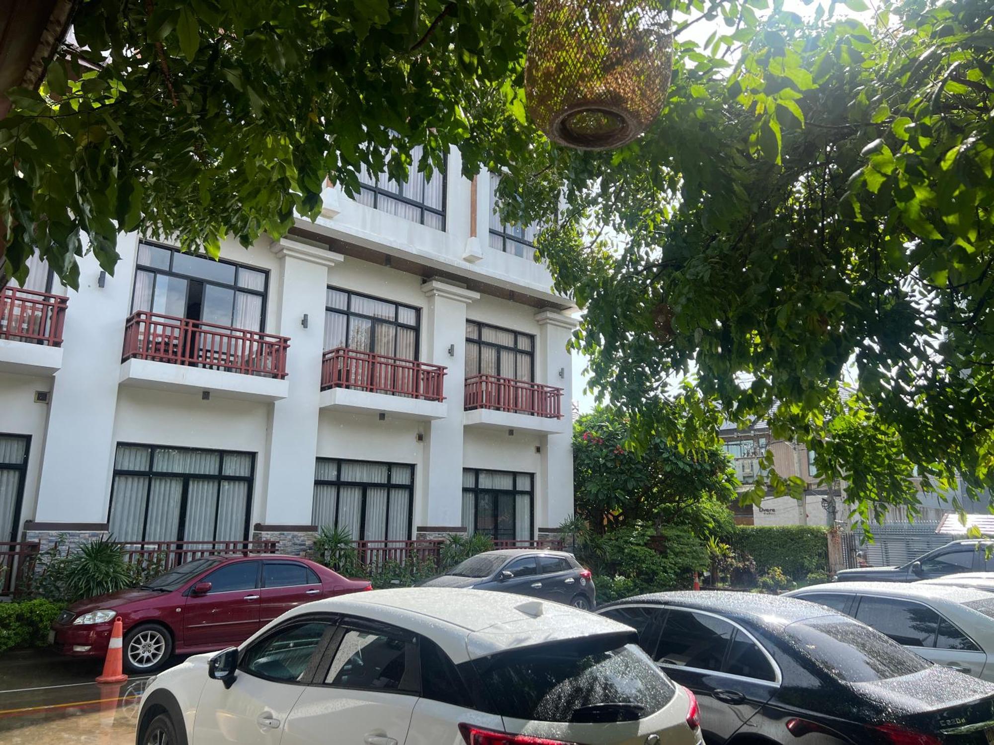 The Choice Hotel - Adults Only Bangkok Exterior foto